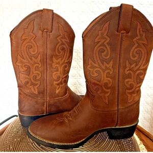 Justin Boots Kids Sz 4D Buck Bay Apache Model Distressed Leather Brown